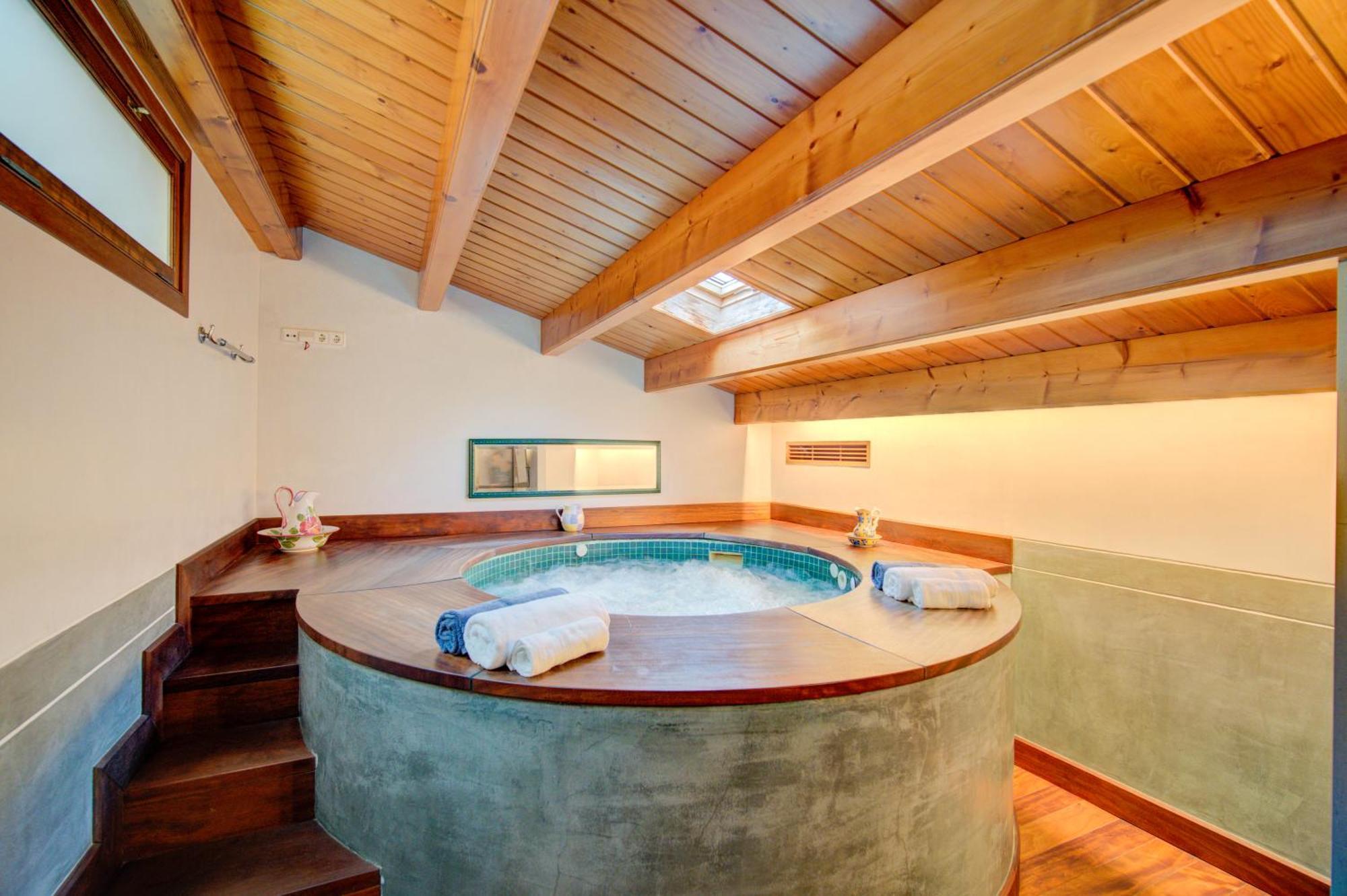 Casa Boutique Xalam " Piscina Climatizada, Jacuzzi, Billar " Villa Sant Lluís Buitenkant foto