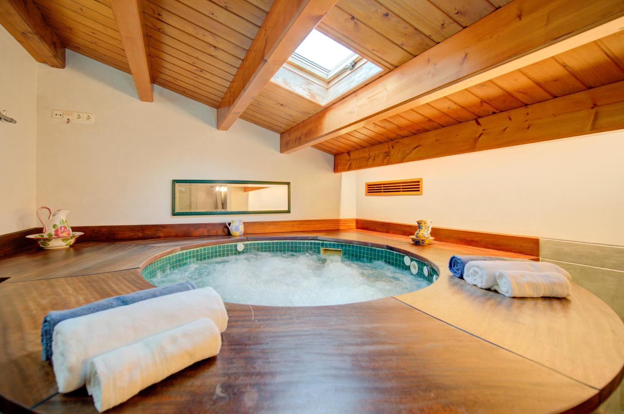 Casa Boutique Xalam " Piscina Climatizada, Jacuzzi, Billar " Villa Sant Lluís Buitenkant foto