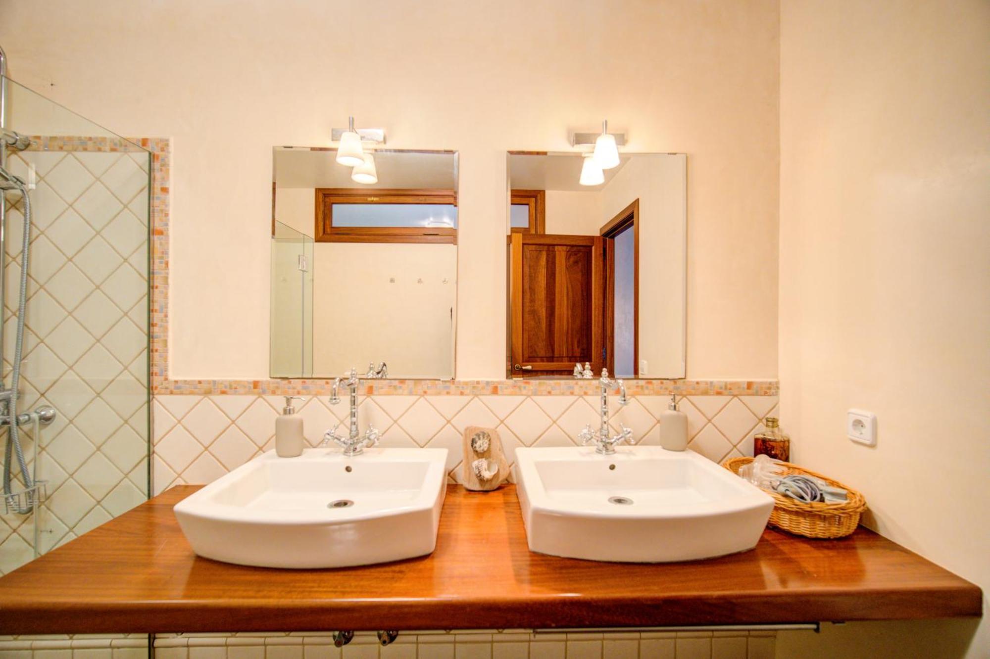 Casa Boutique Xalam " Piscina Climatizada, Jacuzzi, Billar " Villa Sant Lluís Buitenkant foto