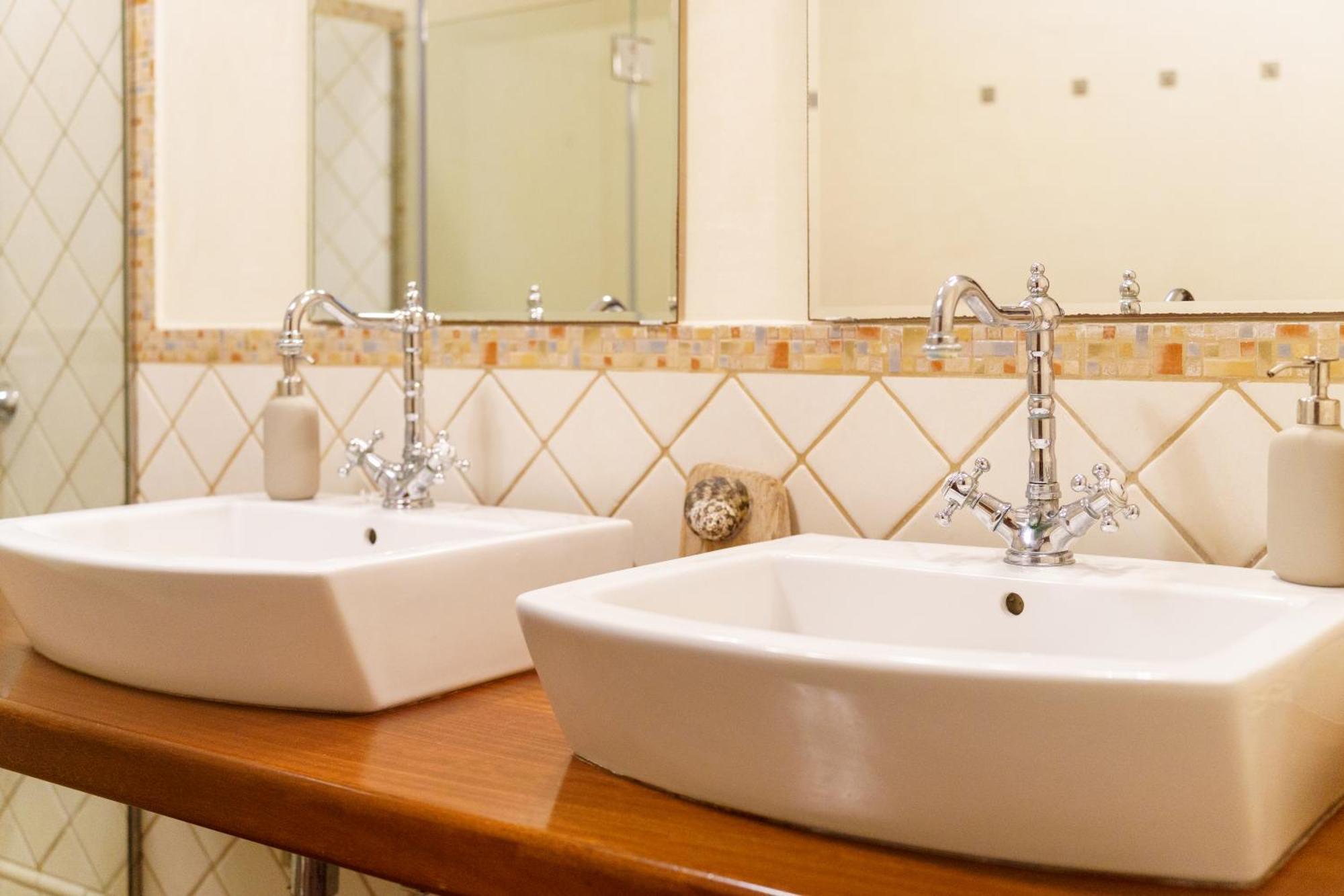 Casa Boutique Xalam " Piscina Climatizada, Jacuzzi, Billar " Villa Sant Lluís Buitenkant foto