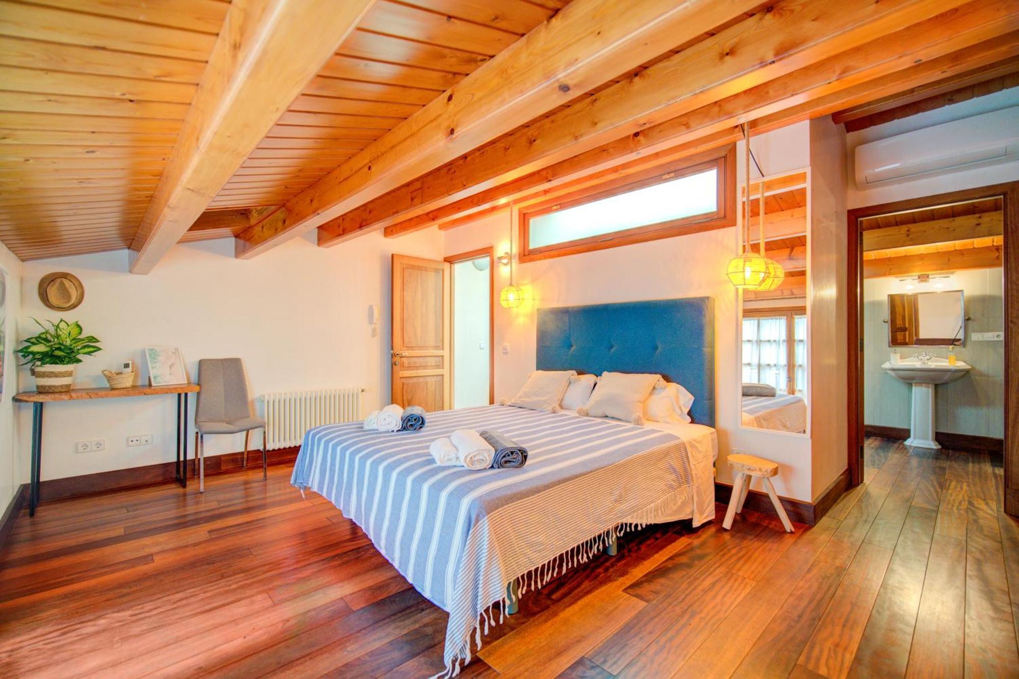 Casa Boutique Xalam " Piscina Climatizada, Jacuzzi, Billar " Villa Sant Lluís Buitenkant foto