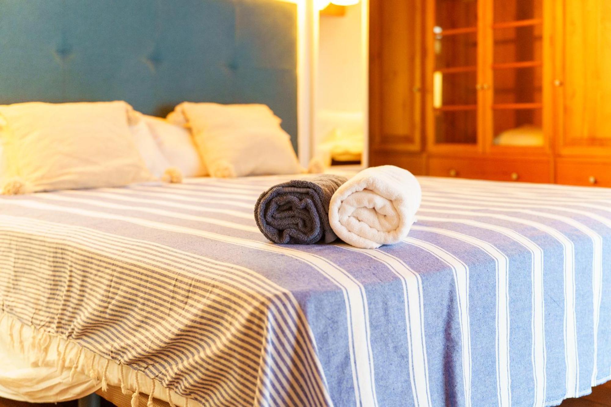 Casa Boutique Xalam " Piscina Climatizada, Jacuzzi, Billar " Villa Sant Lluís Buitenkant foto
